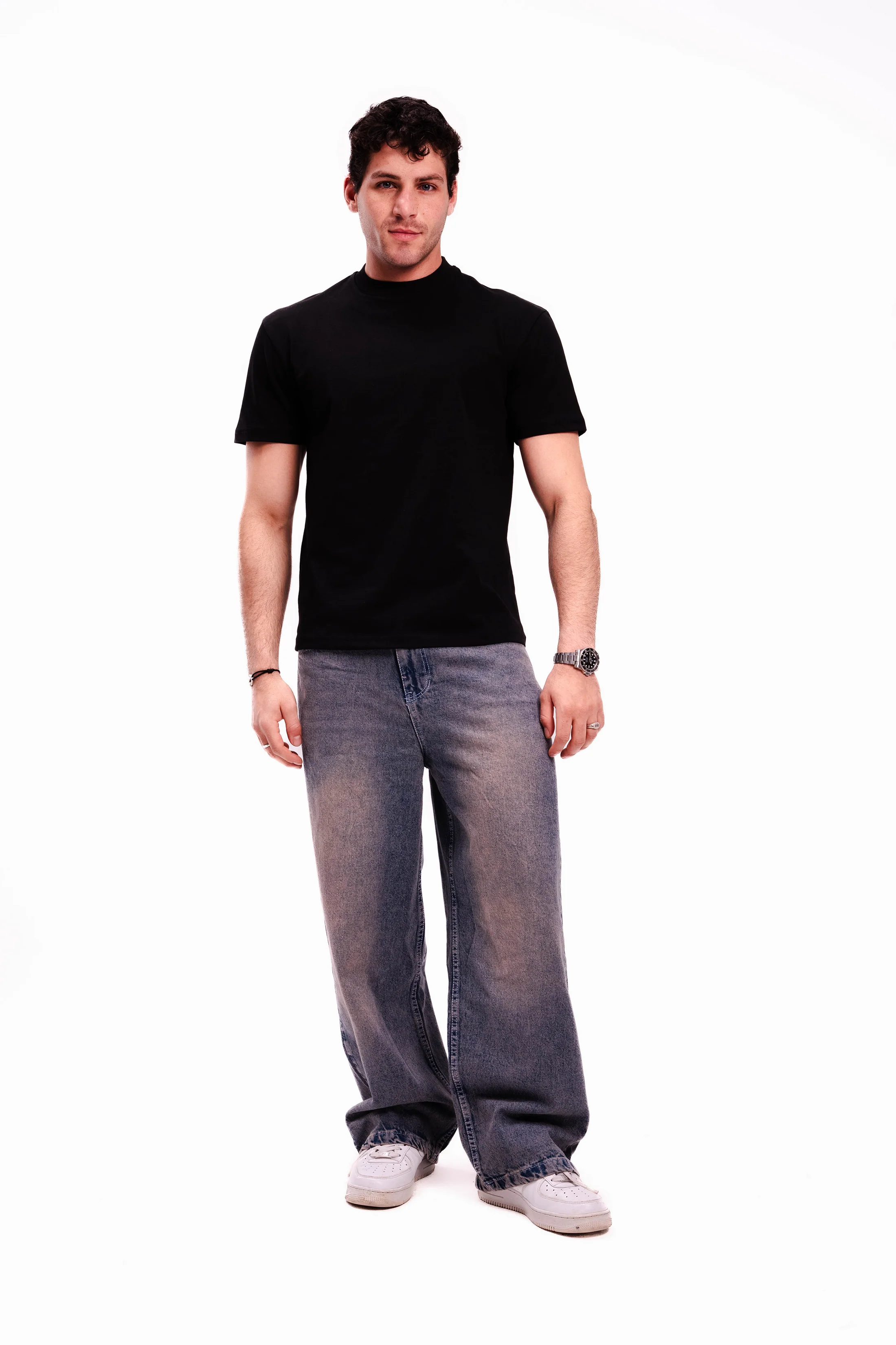 Minimalist Essentials for Every Wardrobe